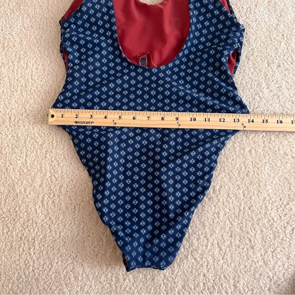 Becca by Rebecca Virtue Swimsuit one piece plunge sexy key hole S - Picture 7 of 11
